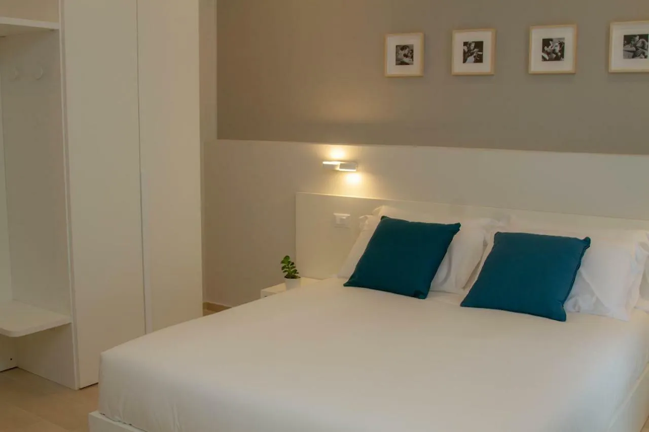 Le Suite Del Corso Syrakus 0*,  Italien